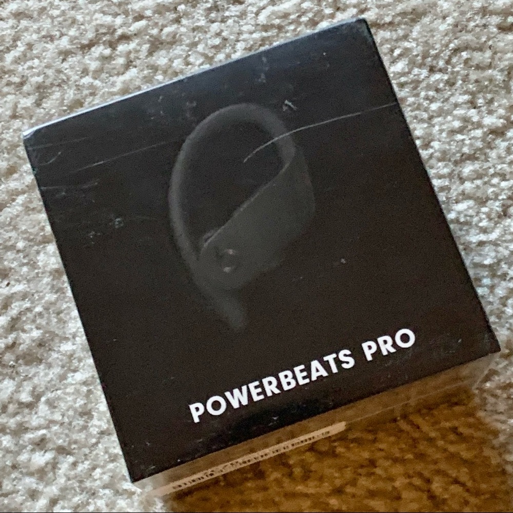 NIB BEATS BY DRE Powerbeats Pro Wireless Earbuds